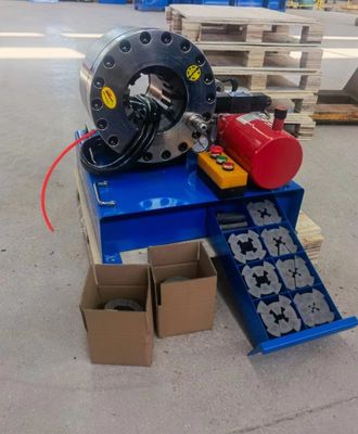 Máquina de pressão móvel da tubulação de mangueira do frisador 6-51mm da mangueira do carro 12V com força grande do poder