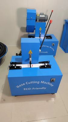 Máquina de corte de mangueira de borracha elétrica com 4 camadas e controle avançado de botão 2 polegadas 6-51mm Azul