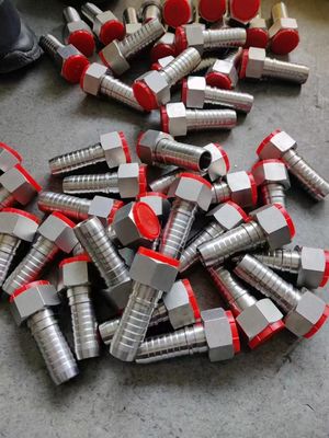 Diferentes normas de matérias-primas Elevadores elétricos reutilizáveis Acessórios de mangueira hidráulica Feminino Homem Acessórios de mangueira hidráulica Ferrule