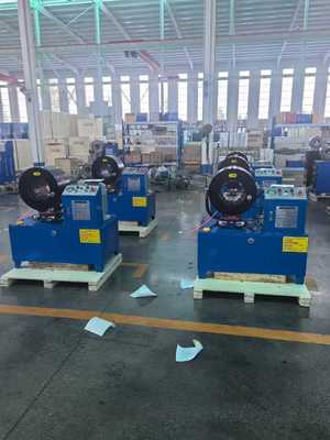 Máquina de Crimpagem de Mangueiras Hidráulicas de 4 Polegadas com Controle PLC 16 Matrizes Faixa de 6-102mm