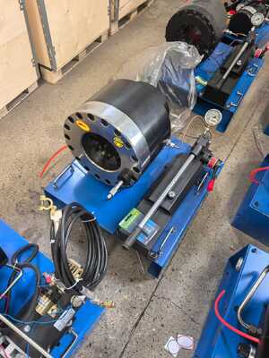 Máquina de enxaguar mangueira manual de força de enxaguamento de 600T com alcance de 6-51 mm e 10 matrizes intercambiáveis para aplicações hidráulicas