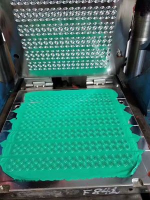 Bom preço. Cores verdes NBR/FKM/FFKM Borracha O Anéis OEM/ODM Moldagem por compressão com boa resistência ao óleo 16-30 N/mm Resistência ao rasgo on-line