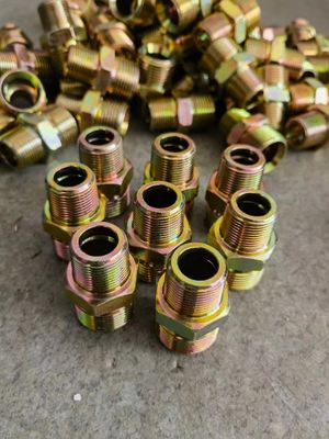 Adaptador de fios personalizado / Acessórios de mangueira hidráulica Acessórios de ferro de mangueira hidráulica de forma igual