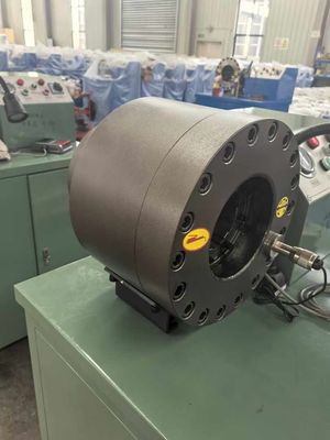 Bom preço. 2 polegadas Nova tecnologia processo de forjamento hidráulico Máquina de corte de mangueira de mangueira on-line