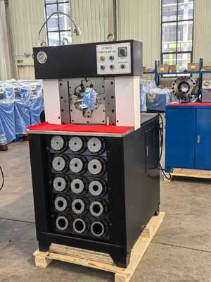 Bom preço. Máquina de enxaguar mangueira hidráulica com comando de botão com alcance de enxaguamento de 6-76 mm e abertura máxima de 165 mm on-line