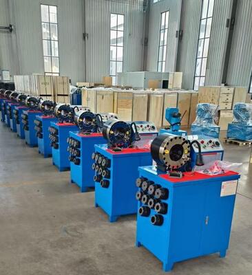 Bom preço. Máquina de trituração de mangueiras de borracha de 600T com alcance de 6-51 mm e 10 matrizes intercambiáveis on-line