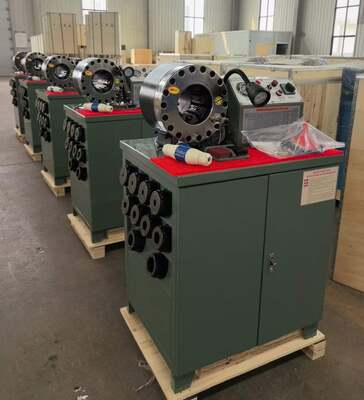 Bom preço. 2 polegadas 600T serviço OEM mangueira de borracha máquina de friso modelo mais alto cor verde 220v/380v tensão tensão elétrica especial com faixa de 6-51mm e 10 dados intercambiáveis on-line