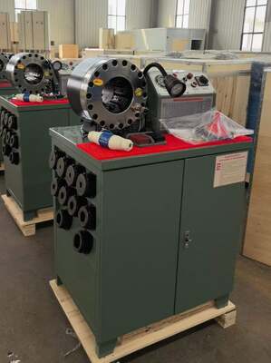 Bom preço. Máquina de friso de mangueira de borracha 600T de 2 polegadas, modelo superior, cor verde, tensão 220V / 240V / 380V / 415V com faixa de 6-51 mm e 10 matrizes intercambiáveis on-line