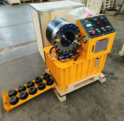 6-51mm 10 matrizes Design especial Máquina de friso de mangueira hidráulica de cor amarela com pressão de bomba de óleo 31,5Mpa 220v / 240v / 380v / 415v Opções de tensão e potência do motor 3KW / 4KW