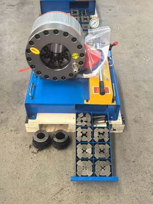 Bom preço. Máquina de friso manual da mangueira da força de pressão de 600 toneladas da eficiência elevada da cor azul de até 51mm Nenhuma potência necessária da escala de friso de 6-51mm 2 polegadas e 10 dados intercambiáveis ​​para aplicações hidráulicas online